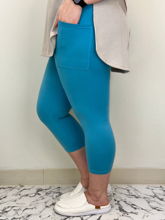 Baby Blue Capri w/ Pockets